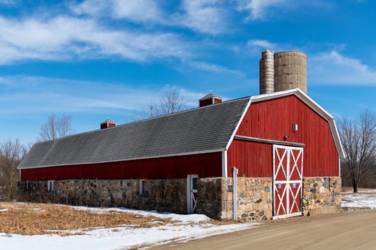 Pole Barns: The Affordable and Durable Solution for Modern Storage Needs