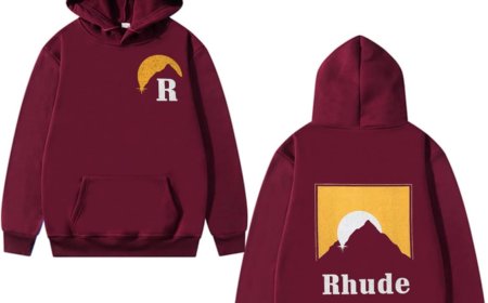 Rhude Clothing: Redefining Streetwear with the Iconic Rhude Hoodie