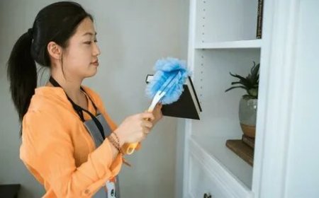 Trained maid cleaning service Dubai for Your Home or Office – Book Urban Mop Today